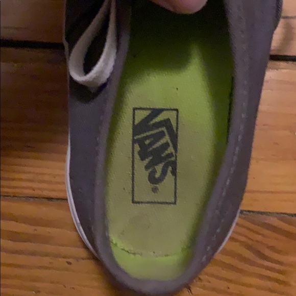 grey vans with green/yellow interior - Picture 4 of 4